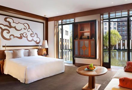 Luxury St. Regis Lhasa Resort